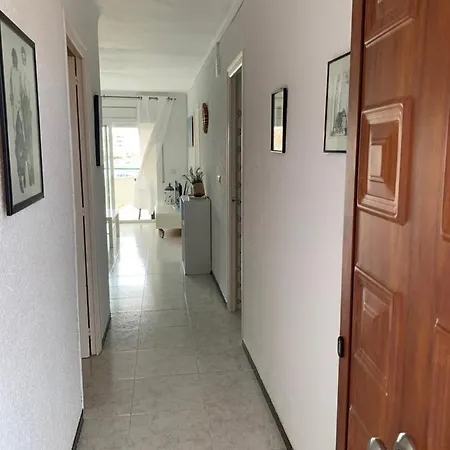 Bonito Apartamento En Roses Zona Familiar Exterior photo