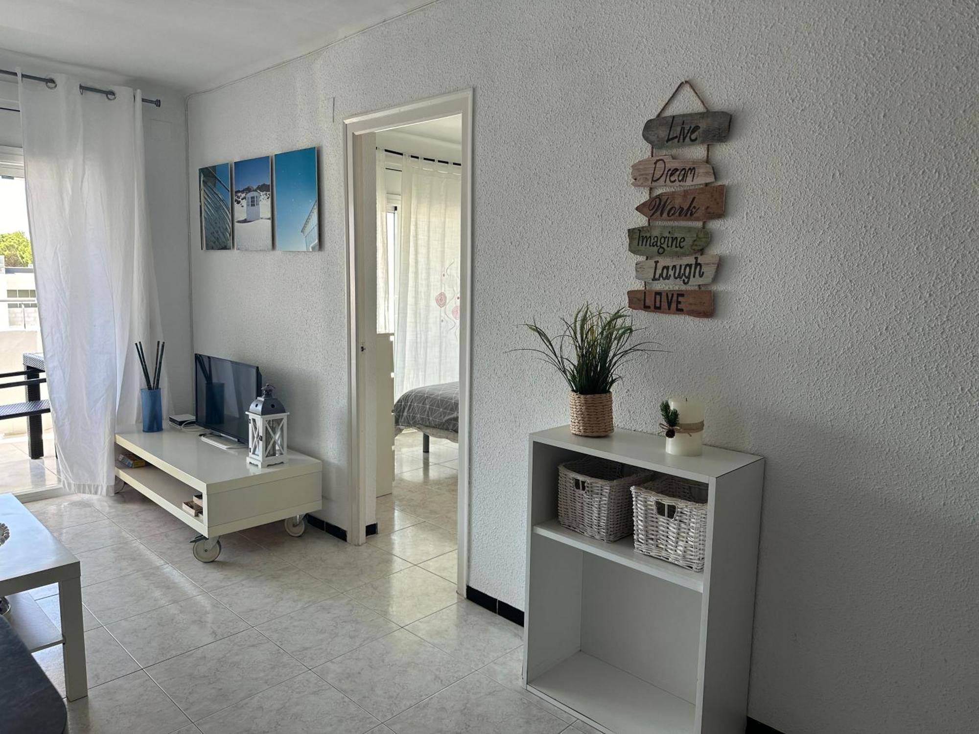 Bonito En Zona Familiar Apartamento
