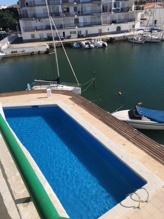 Apartamento Bonito En Zona Familiar